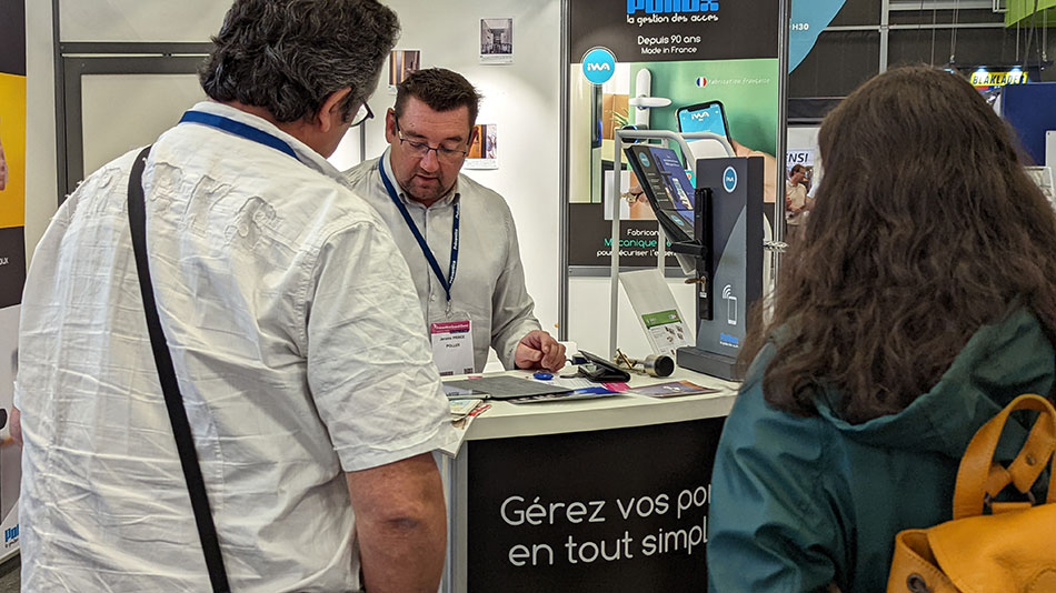serrure-connectee-salon